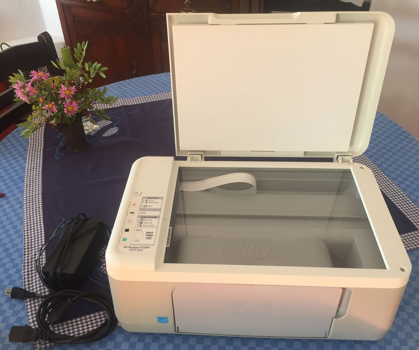 HP Deskjet F2290 All-in-one.jpg