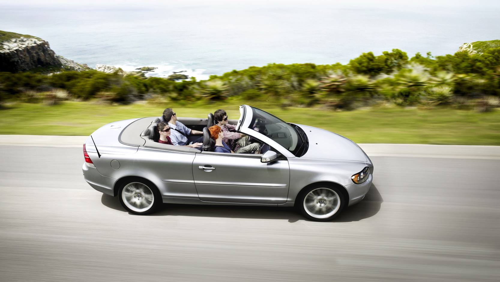 VOLVO Add.jpg